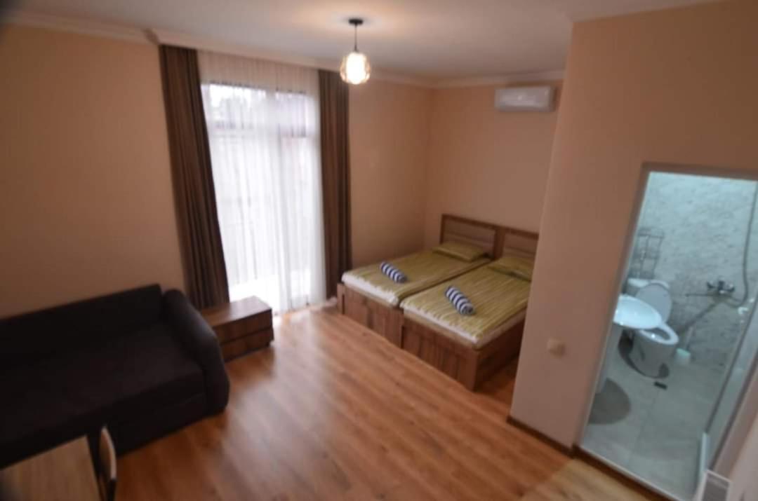קובולטי Mate'S Guest House מראה חיצוני תמונה